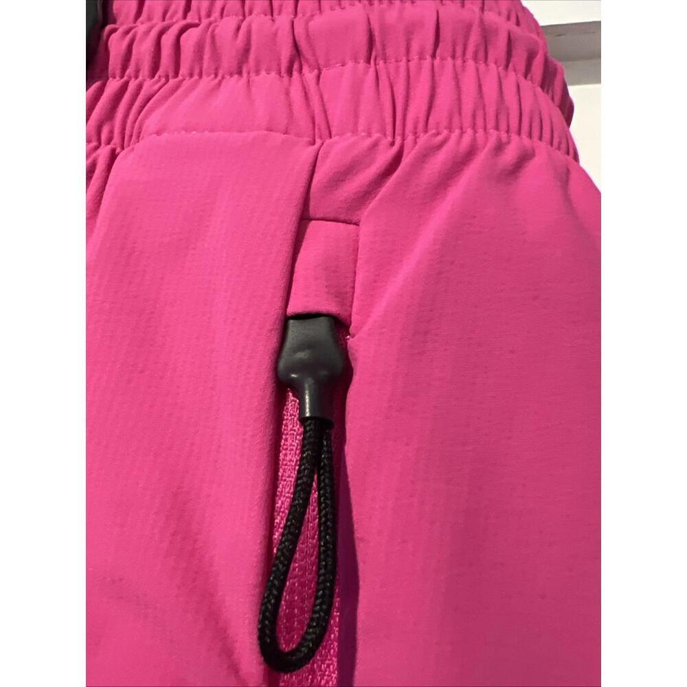 $90 NWT Women’s Adidas Z.N.E. Woven UPF 50 Pants Size XL - Picture 10 of 13